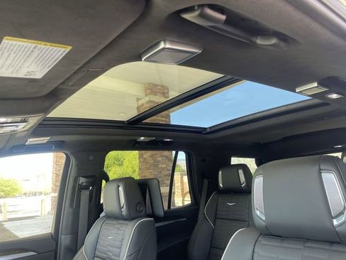 New 2026 Cadillac Escalade Platinum Sport AWD/4WD image 19