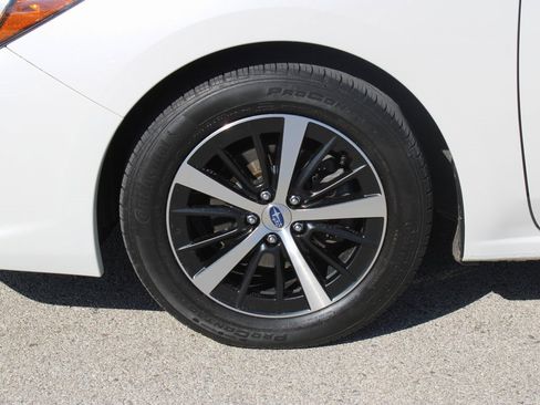 Used 2023 Subaru Impreza Premium image 30