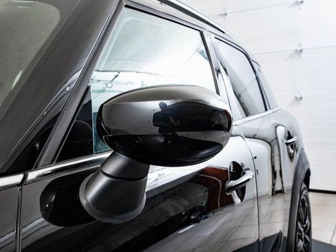 Used 2022 MINI Cooper Countryman S w/ Premium Package image 17