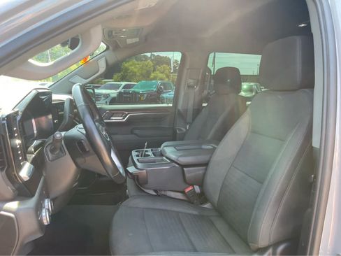 Used 2024 GMC Sierra 1500 Elevation AWD/4WD image 11
