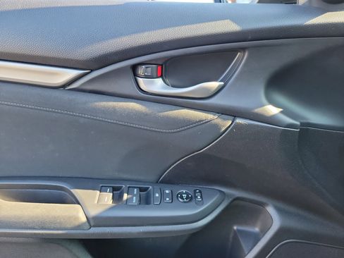 Used 2017 Honda Civic EX image 17