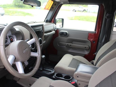 Used 2010 Jeep Wrangler Sahara w/ Trailer Tow Group AWD/4WD image 15