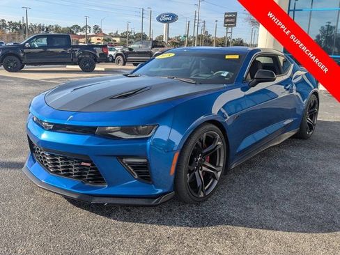 Used 2018 Chevrolet Camaro SS image 9