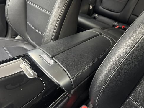 Used 2023 Mercedes-Benz GLC 300 4MATIC image 65