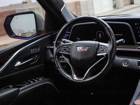 Used 2023 Cadillac Escalade Sport Platinum w/ LPO, ONYX Package image 26