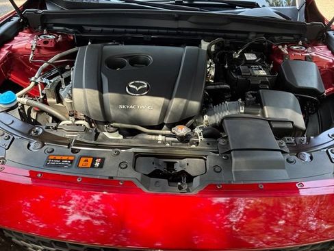 Used 2024 MAZDA CX-50 AWD 2.5 S w/ Select Package image 19