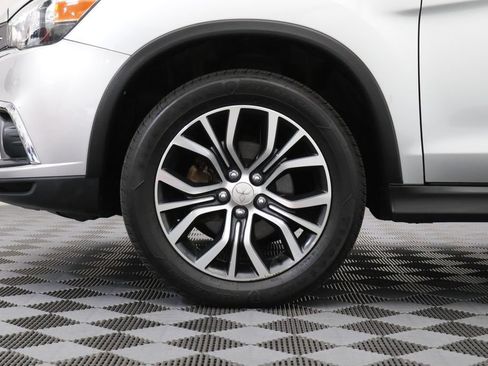 Used 2019 Mitsubishi Outlander Sport SE AWD/4WD image 4