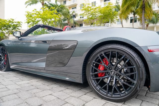 Used 2018 Audi R8 V10 AWD/4WD image 18