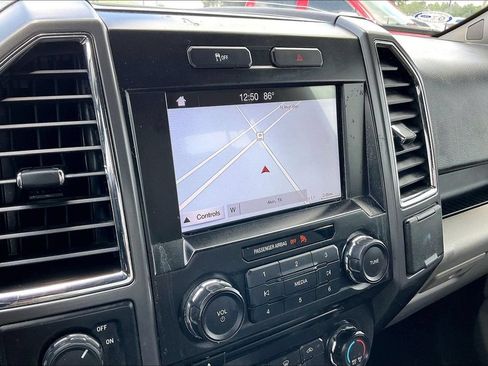 Used 2017 Ford F150 XLT w/ Equipment Group 301A Mid RWD image 24