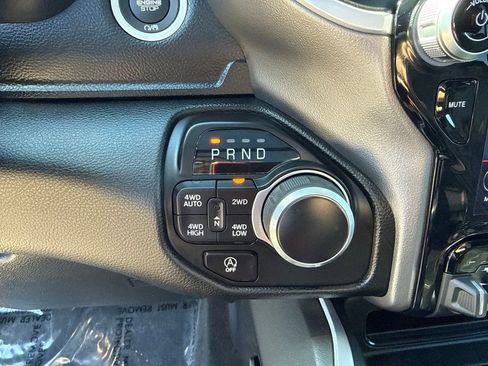 Used 2021 RAM 1500 Big Horn AWD/4WD image 15