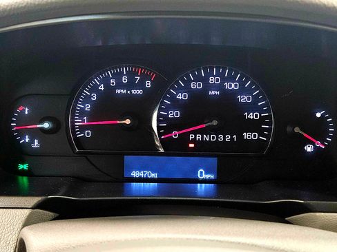 Used 2010 Cadillac DTS Premium image 15