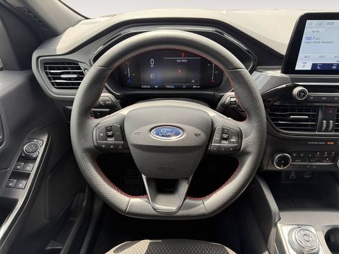 Used 2025 Ford Escape ST-Line AWD/4WD image 12