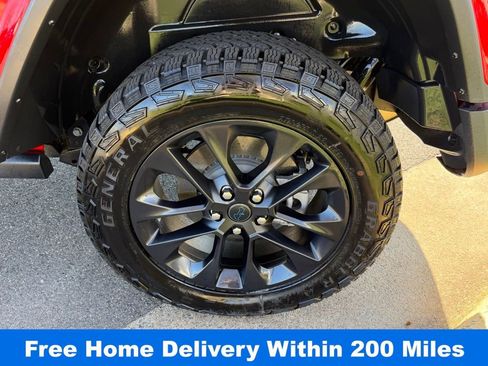 Certified 2025 Jeep Wrangler Unlimited Sahara image 12