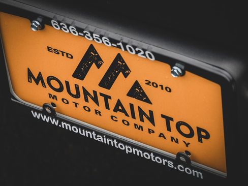 Used 2018 Chevrolet Silverado 1500 LT w/ All Star Edition image 18