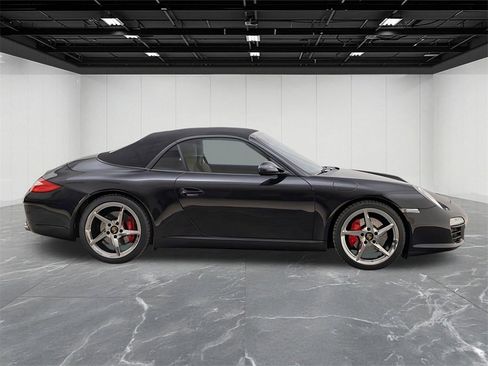 Used 2009 Porsche 911 Carrera S image 7