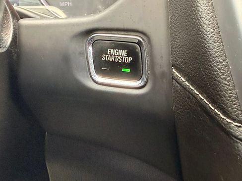 Used 2019 GMC Acadia SLE AWD/4WD image 25