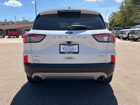 Used 2022 Ford Escape SEL AWD/4WD image 8