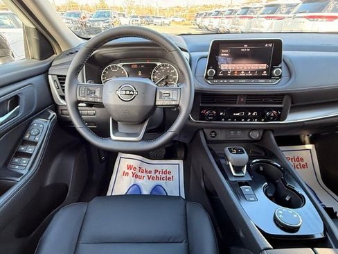 New 2026 Nissan Rogue SV image 23