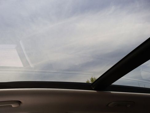 Used 2024 Kia Sorento SX image 12