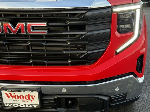 New 2026 GMC Sierra 1500 Pro w/ Pro Value Package image 10