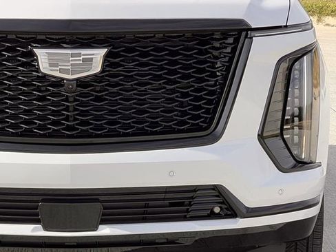 Certified 2026 Cadillac Escalade Platinum Sport w/ LPO, ONYX Package image 12