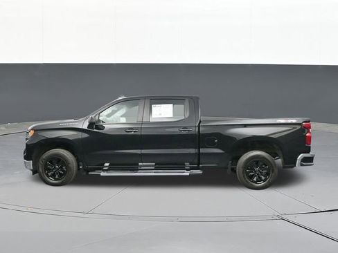 Used 2023 Chevrolet Silverado 1500 LT w/ Protection Package AWD/4WD image 10