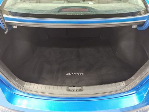 Used 2017 Hyundai Elantra Value Edition image 34