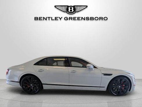 New 2026 Bentley Flying Spur Plug-In Hybrid AWD/4WD image 15
