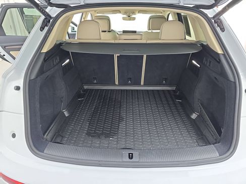 Used 2024 Audi Q5 2.0T Prestige image 12