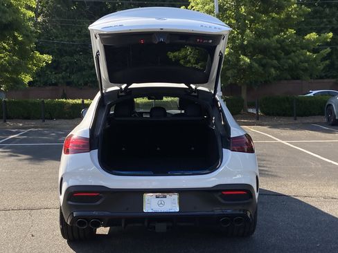 New 2026 Mercedes-Benz GLE 53 AMG 4MATIC Coupe image 8