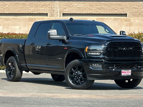 Used 2024 RAM 3500 Limited image 2