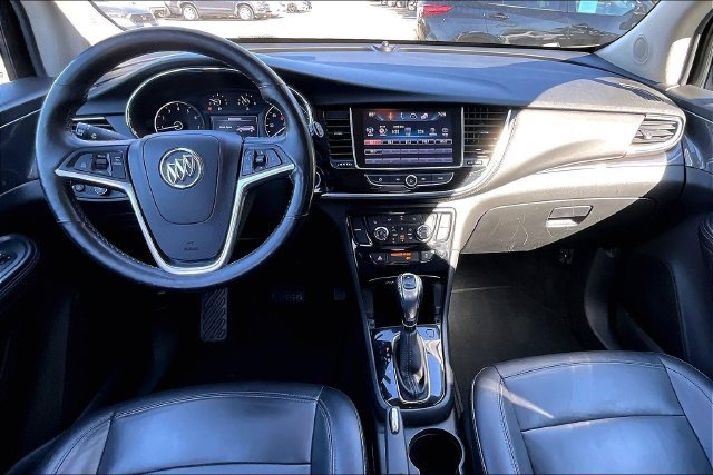 Used 2017 Buick Encore Essence FWD image 15