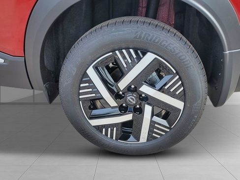 New 2026 Nissan Kicks SV image 8