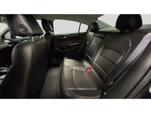 Used 2019 Chevrolet Cruze Premier image 14