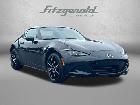 Used 2025 MAZDA MX-5 Miata RF Grand Touring RWD image 1