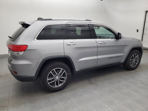 Used 2017 Jeep Grand Cherokee Limited RWD image 10