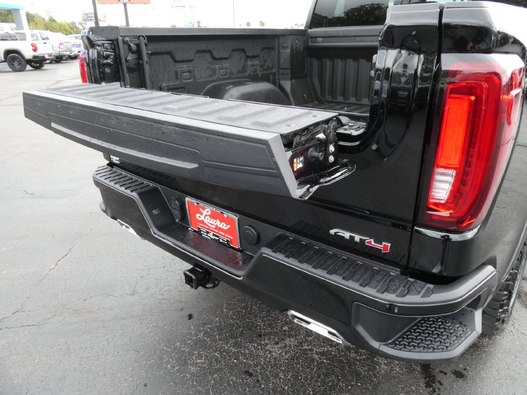 Certified 2022 GMC Sierra 1500 AT4 AWD/4WD image 18