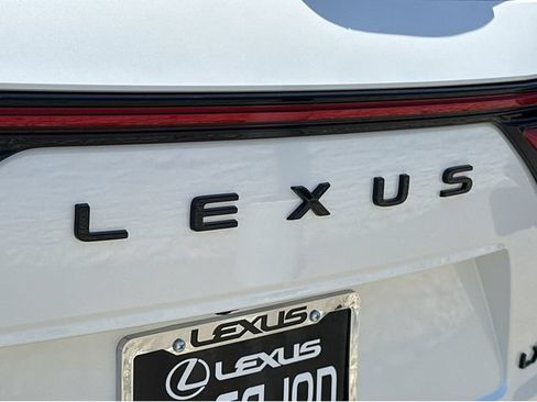 New 2026 Lexus LX 700h Luxury AWD/4WD image 23