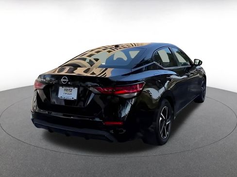 Used 2025 Nissan Sentra SV image 13