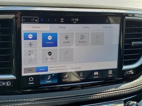 New 2026 Chrysler Pacifica Select AWD/4WD image 10