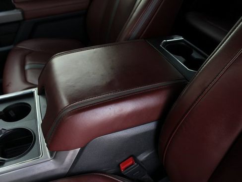 Used 2022 Ford F350 Platinum w/ Tremor Off-Road Package image 9