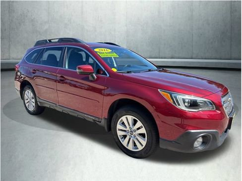 Used 2016 Subaru Outback 2.5i Premium AWD/4WD image 10