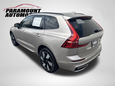 Used 2025 Volvo XC60 T8 Ultra w/ Climate Package AWD/4WD image 5
