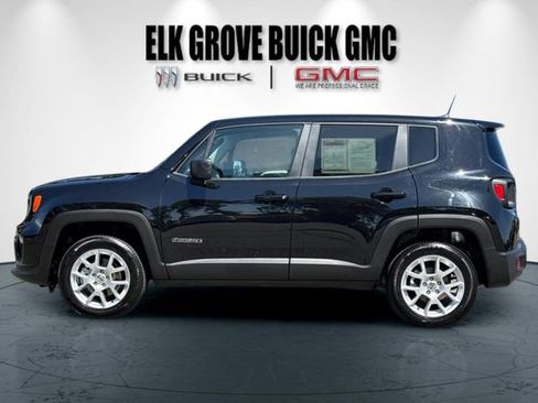 Used 2023 Jeep Renegade Latitude AWD/4WD image 7
