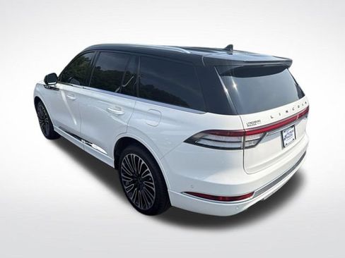 Used 2022 Lincoln Aviator Black Label w/ Dynamic Handling Package AWD/4WD image 4