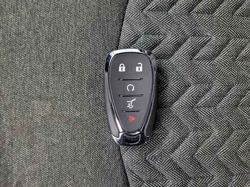 Used 2022 Chevrolet Equinox LT w/ Driver Convenience Package image 32