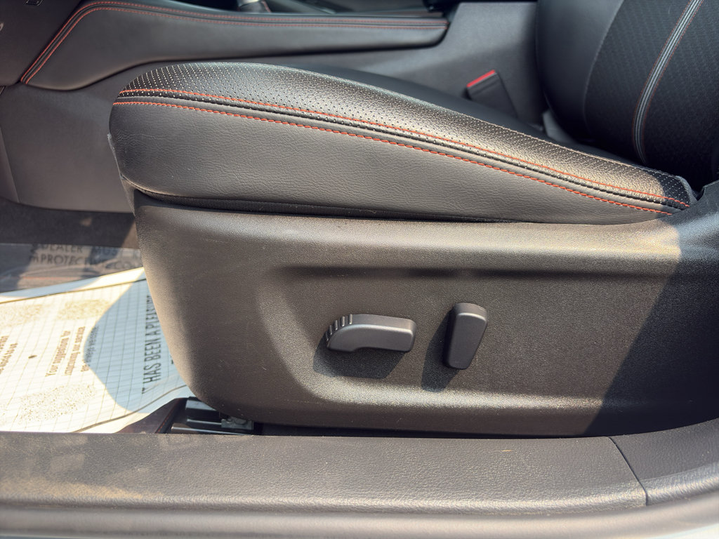 Used 2024 Nissan Altima 2.5 SR FWD image 9