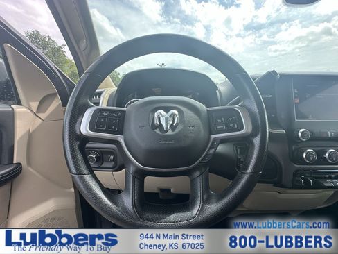 Used 2022 RAM 2500 Big Horn AWD/4WD image 13