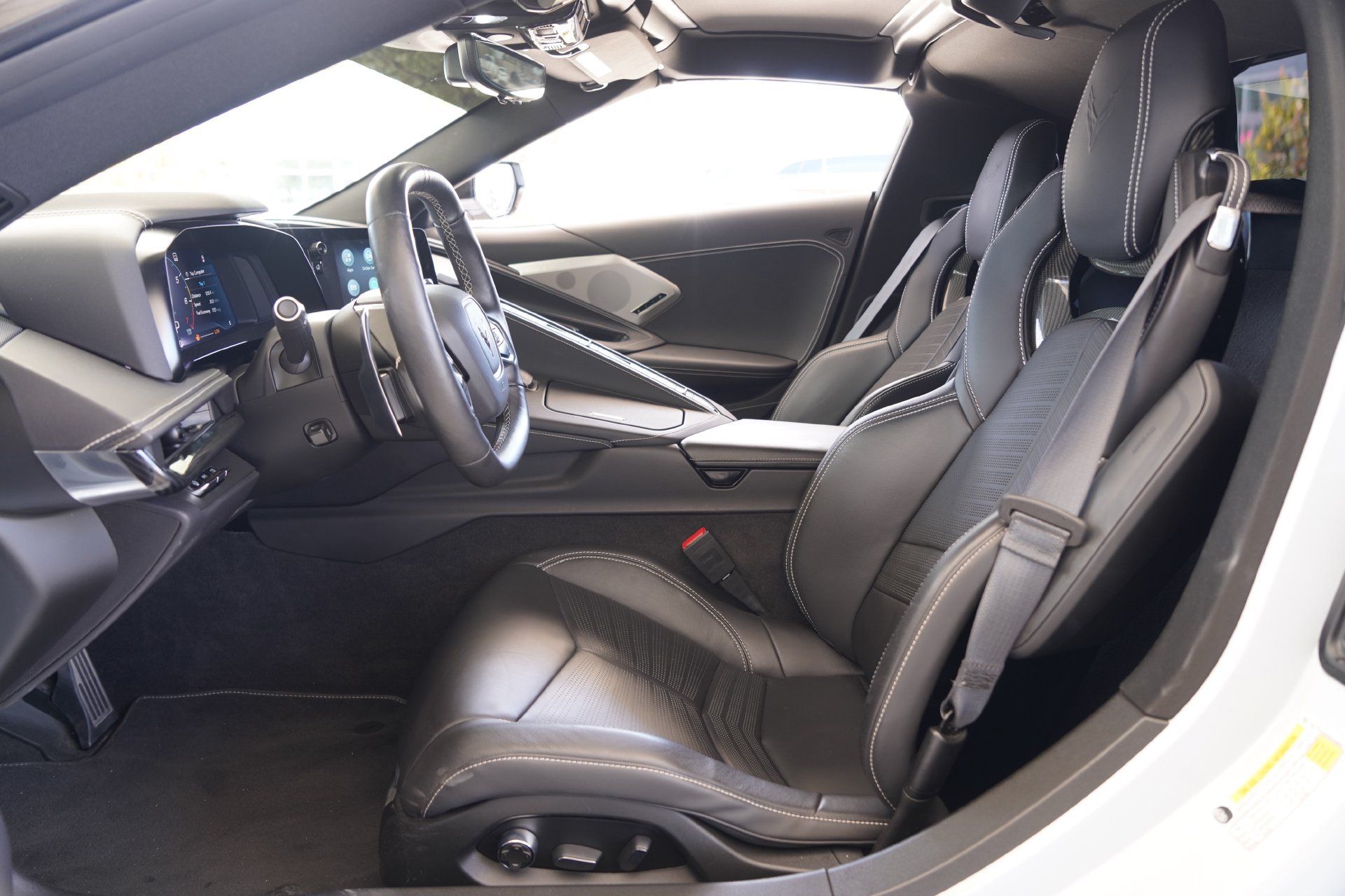 Used 2022 Chevrolet Corvette Stingray Preferred Cpe w/ 2LT RWD image 11