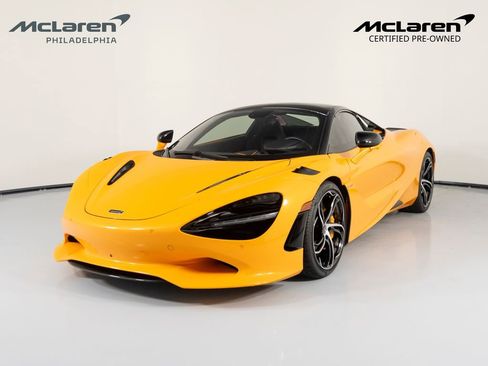Used 2024 McLaren 750S Spider RWD image 2